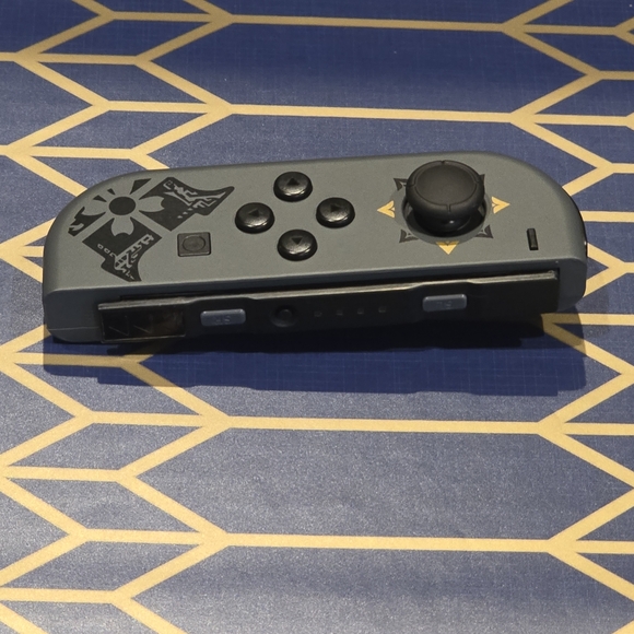 Nintendo Switch Left Joycon Monster Hunter - Excellent Condition - Picture 8 of 11